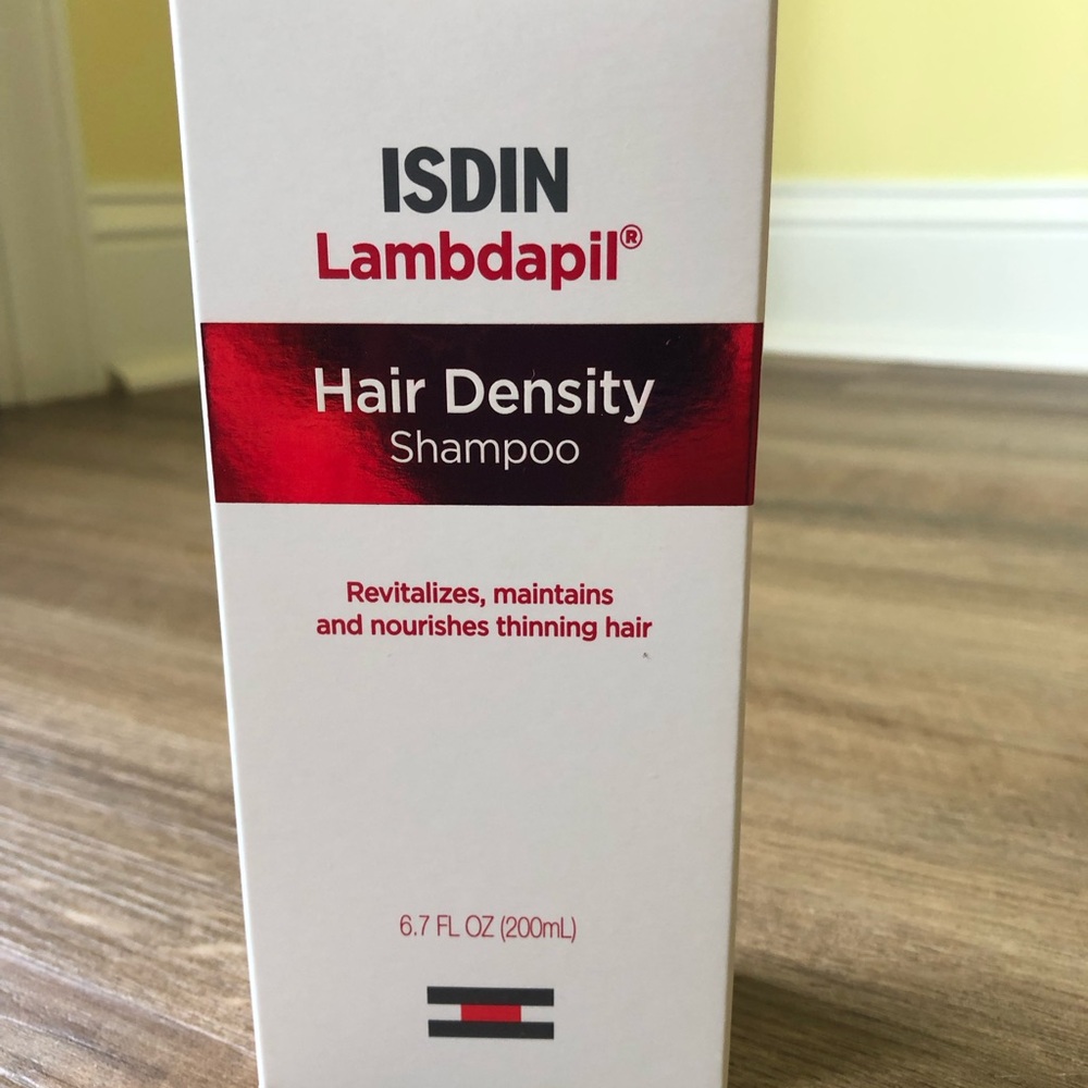 ISDIN Lambdapil Revitalizing & Nourishing Thinning Hair Density Shampoo